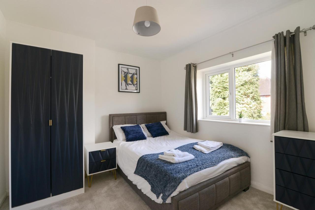 נוטינגהאם Alderton House - Spacious 3 Bed With Parking מראה חיצוני תמונה