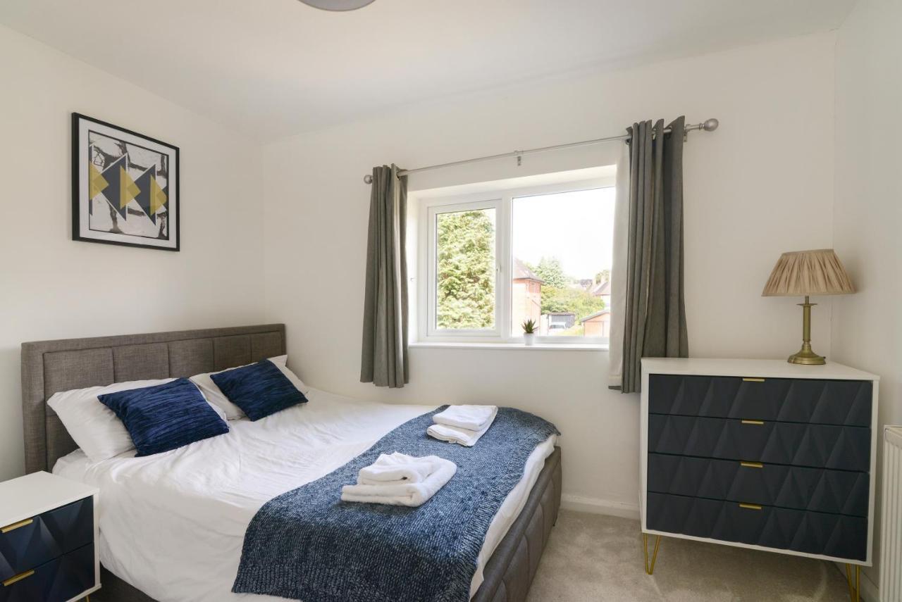 נוטינגהאם Alderton House - Spacious 3 Bed With Parking מראה חיצוני תמונה